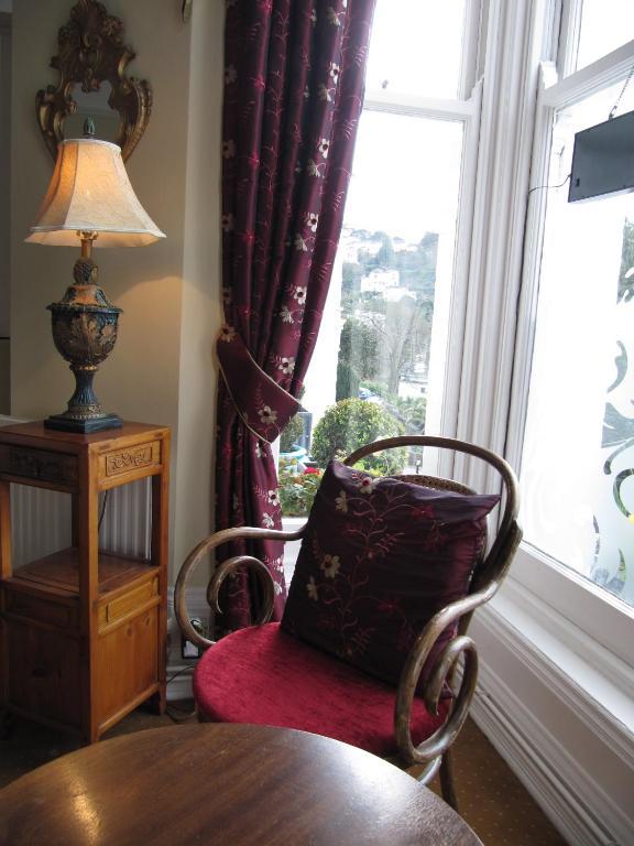 The Shirley Bed & Breakfast Torquay Dış mekan fotoğraf
